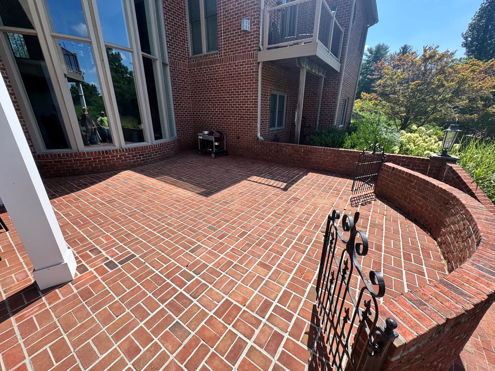 Professional hardscape patio by Zilla